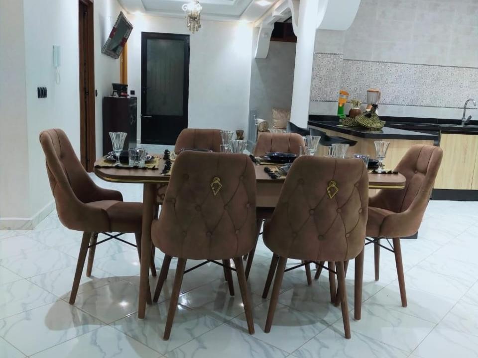 Appartement De Luxe A 7 Min De Centre De Ville A Petit Prix Pour Passer Un Agreable Sejour Marrakesh Ngoại thất bức ảnh